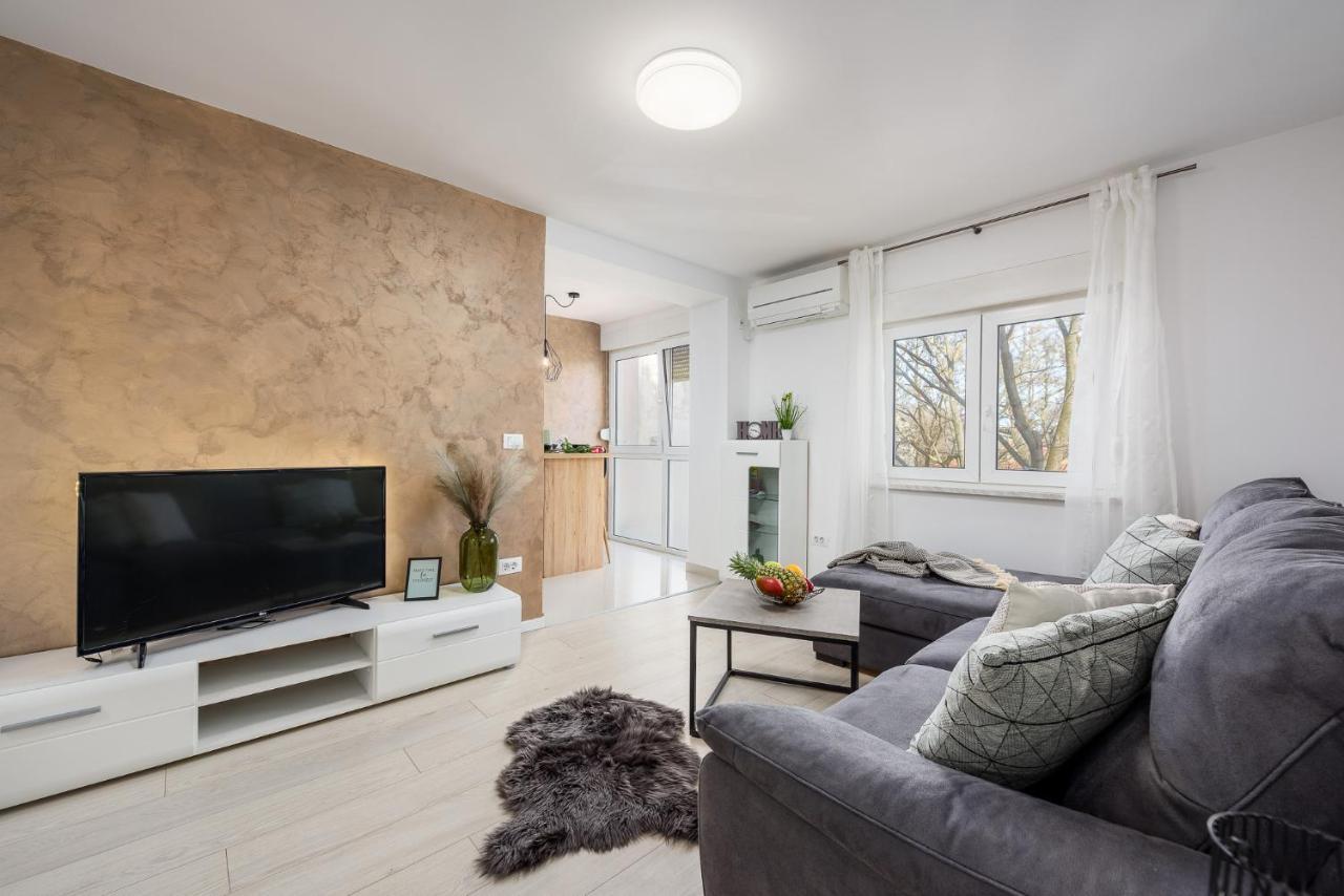 Apartment S&M Heart Of プーラ エクステリア 写真