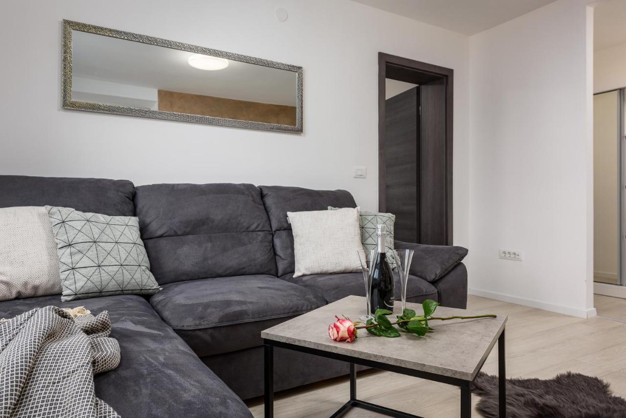 Apartment S&M Heart Of プーラ エクステリア 写真